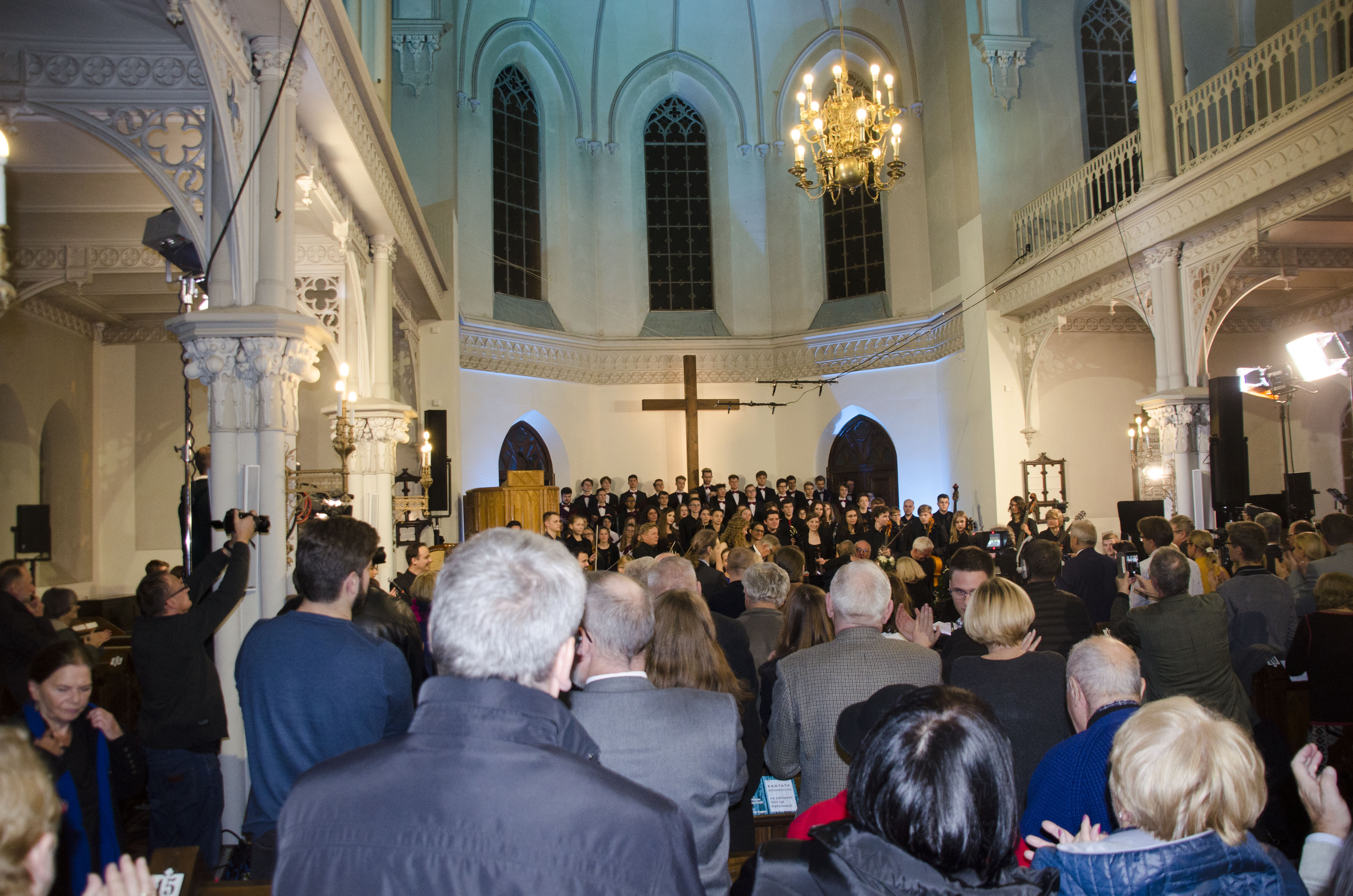 Aufführung der Refomationskantate in der reformierten Kirche in Warschau